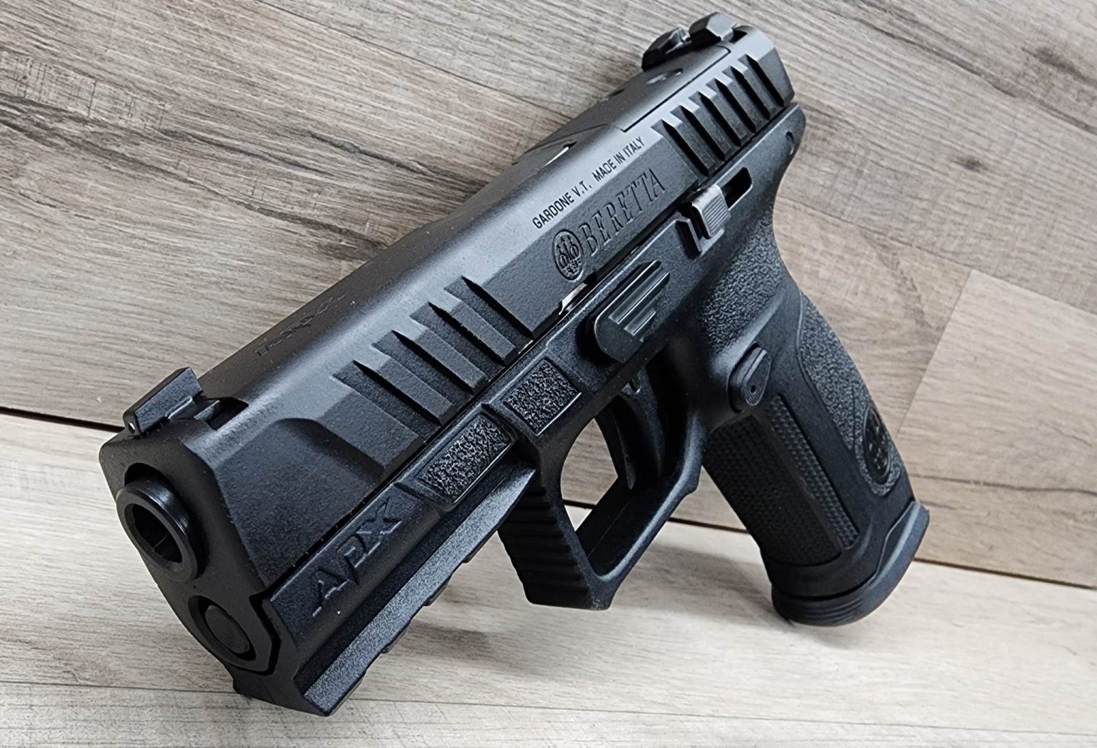 Beretta Apx A Designed For Duty And Competition Crossbreed Blog