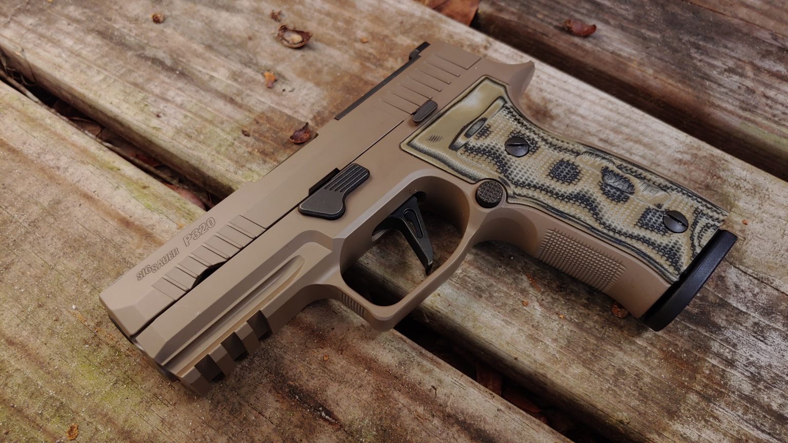 The SIG P320 AXG - SIG's First Custom Works Gun | CrossBreed Blog